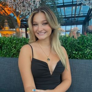 Meet your Posher, Lexi